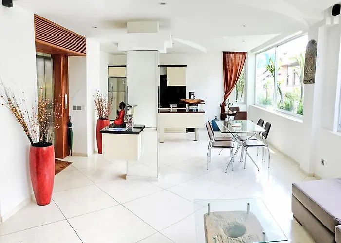 Flora Bali Appartamento Seminyak